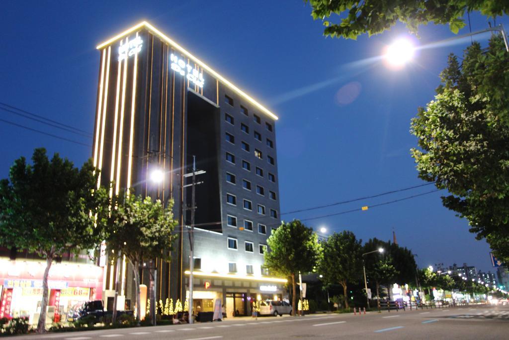 Motel De Ciel 2*